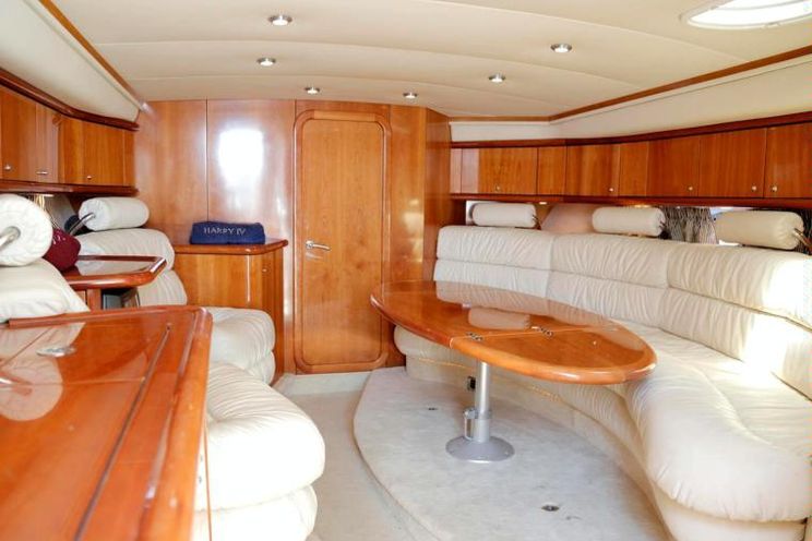 Sunseeker Superhawk 50 lounge, illustration