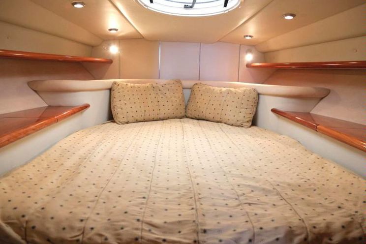 Sunseeker Superhawk 50 cabin, illustration